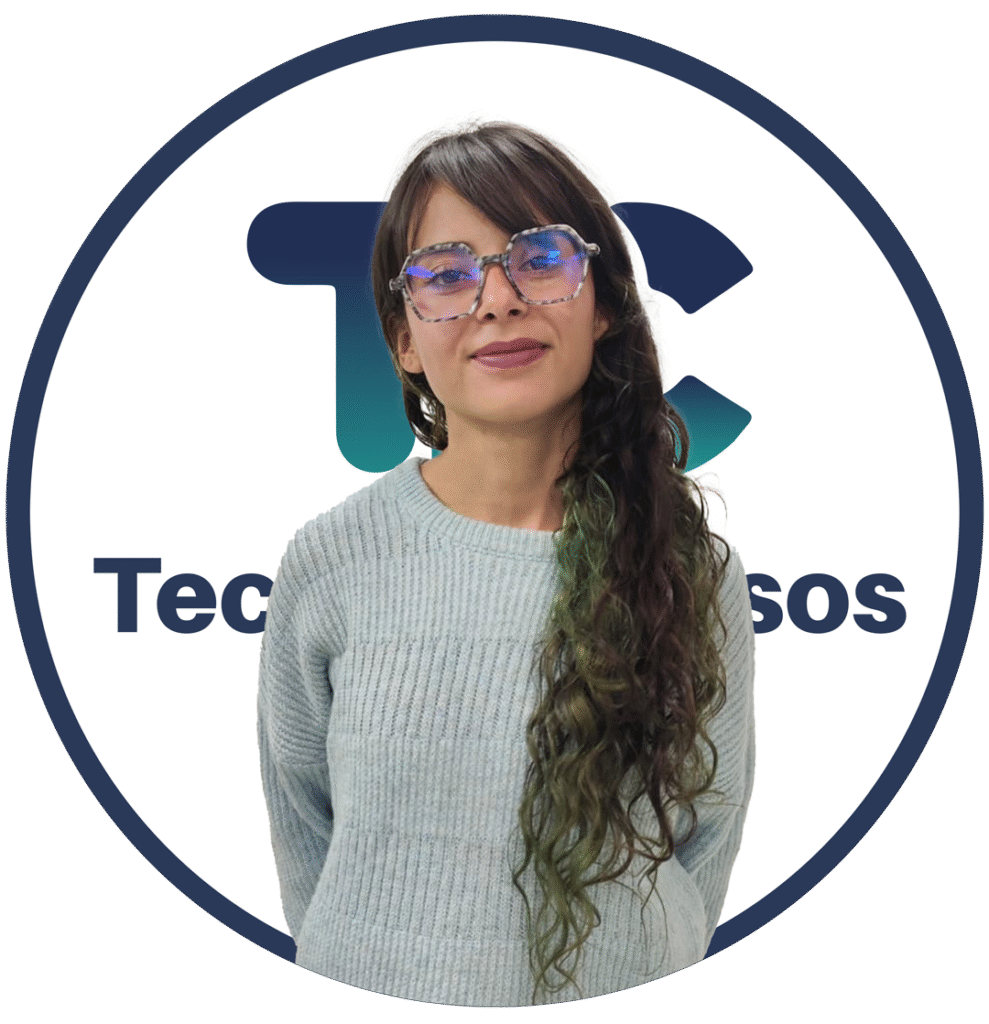 Angie Narvaez Coordinador Licitaciones